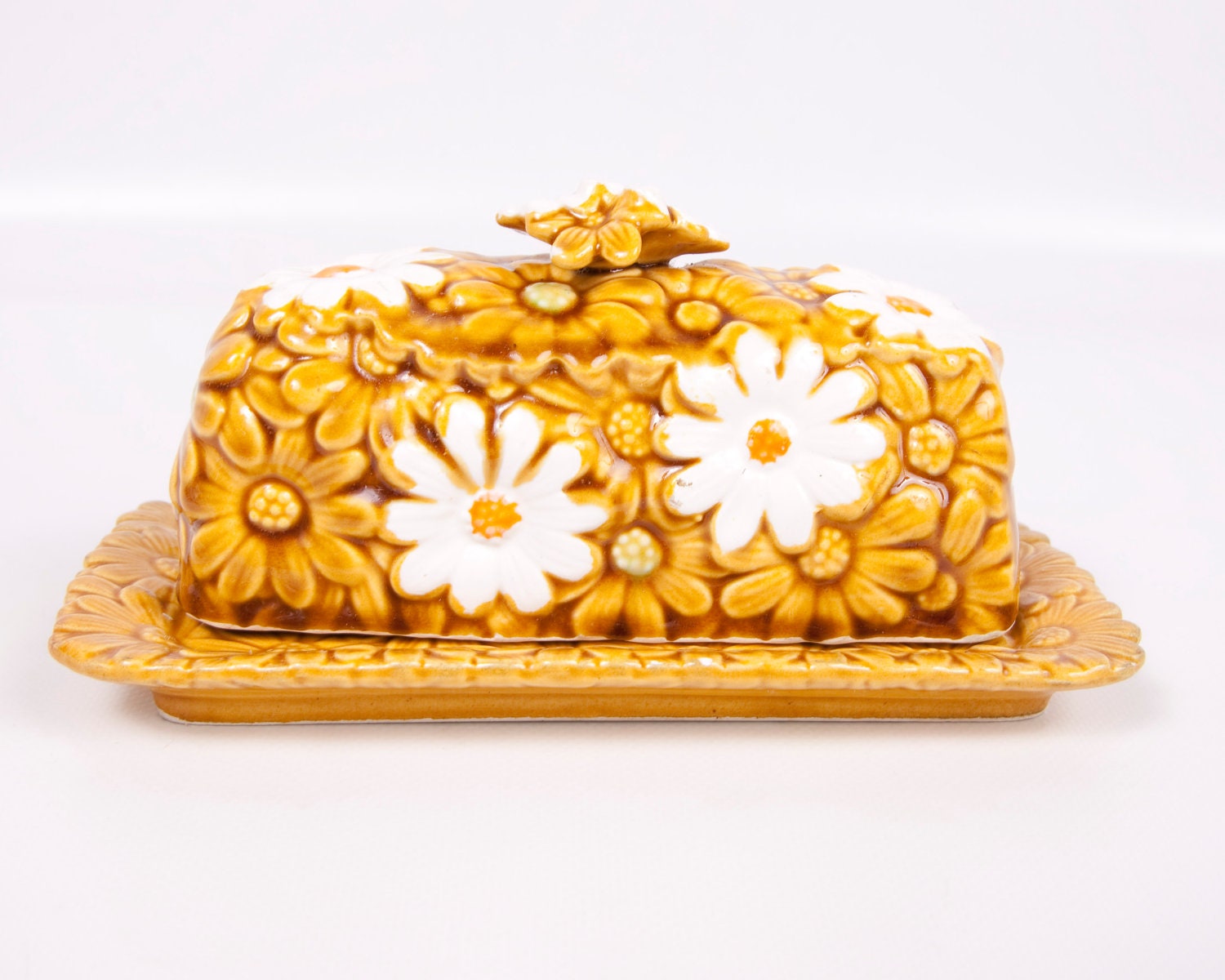 Vintage Fred Roberts Daisy Butter Dish With Lid Made in Japan Discontinued