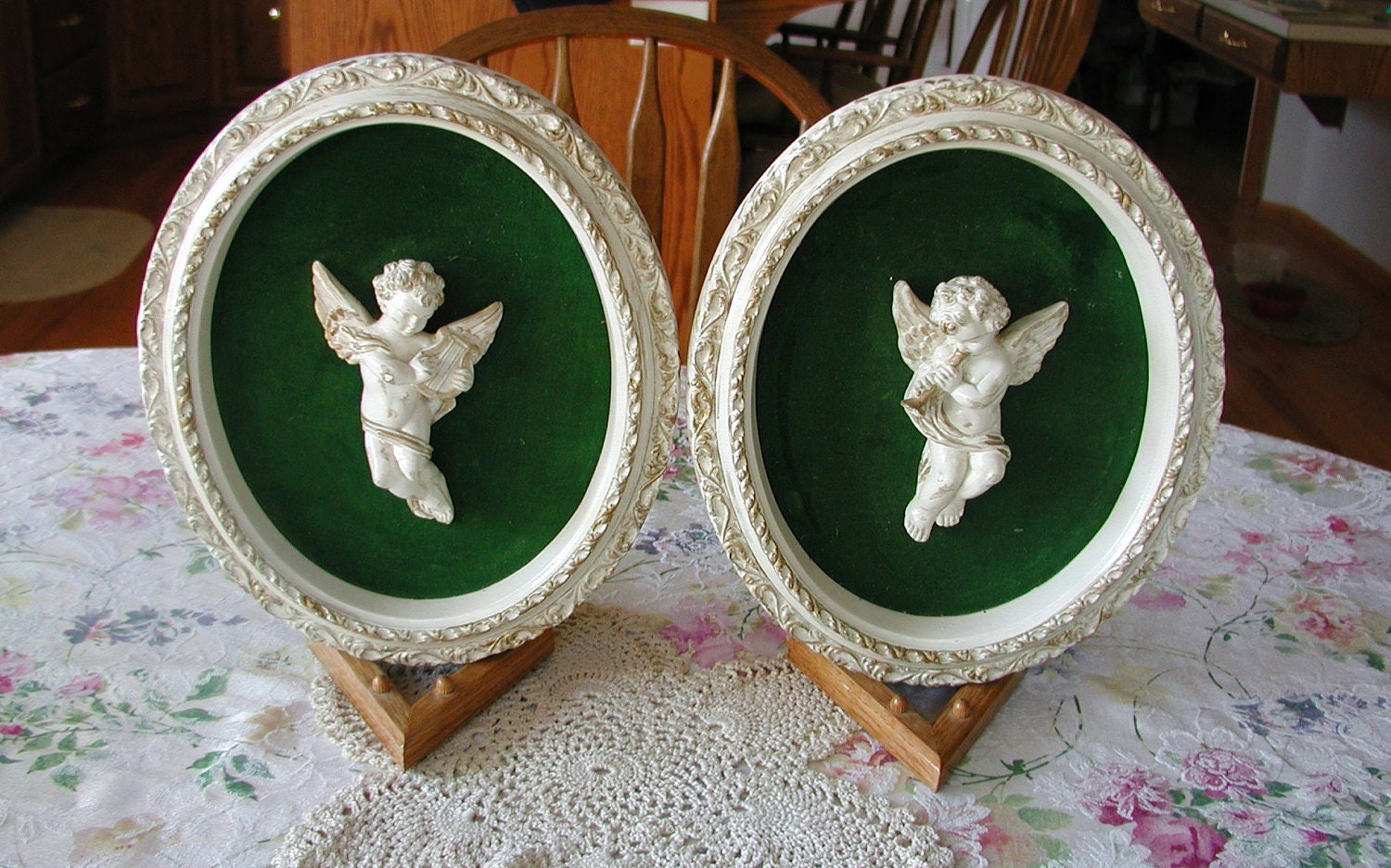 10% Discount VINTAGE SHABBY CHIC 1940s..1950s... Adorable Collectable Set of 2 Cherub Chalkware Wall Plaques
