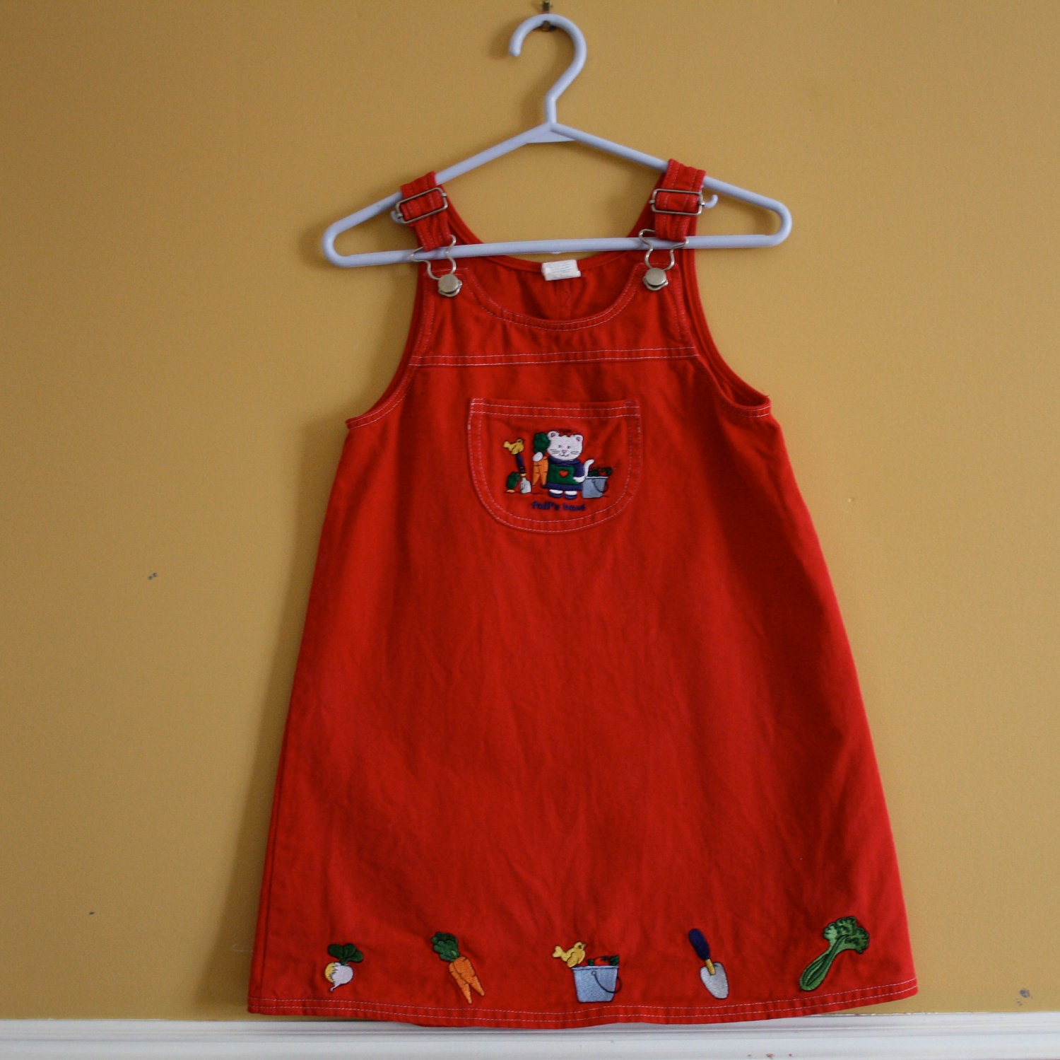 Vintage red denim jumper dress /  garden harvest overall dress with applique / Girls size 6