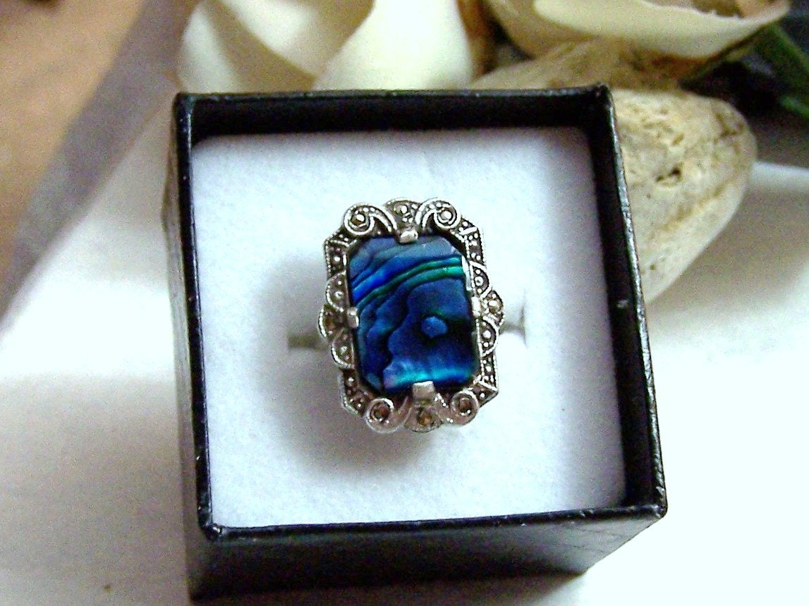 Marcasite Sterling Vintage Ring Artisan Altered Thick Paua Shell Cabochon Size 6 Hallmarked Highly Detailed