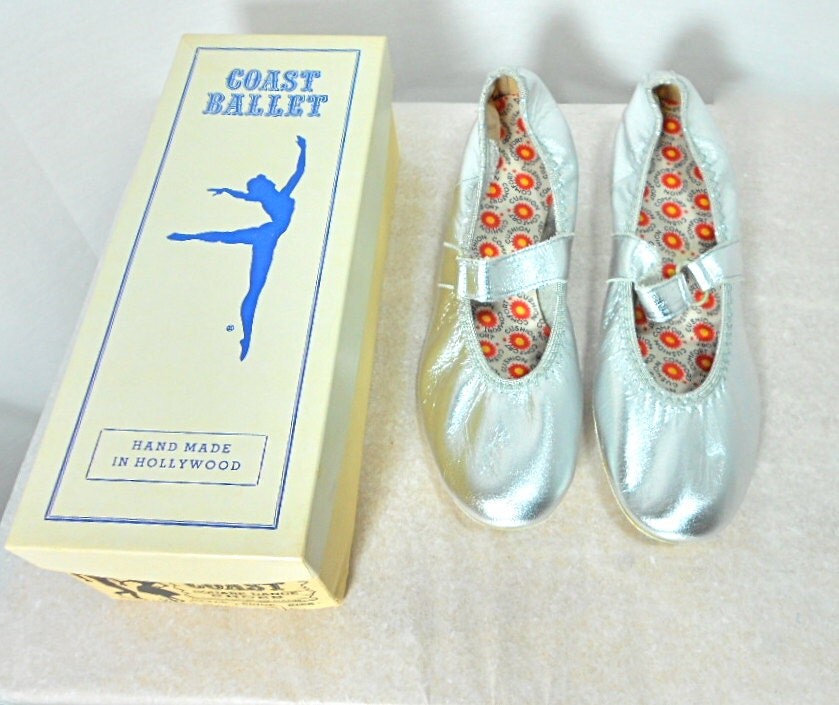 RESERVED LISTING - 1960s Silver Square Dance Shoes Size 9 1/2 - Deadstock