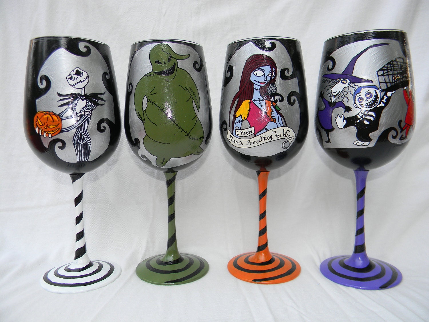 Nightmare Before Christmas Inspired Hand Painted Wine Glasses (Set of ...
