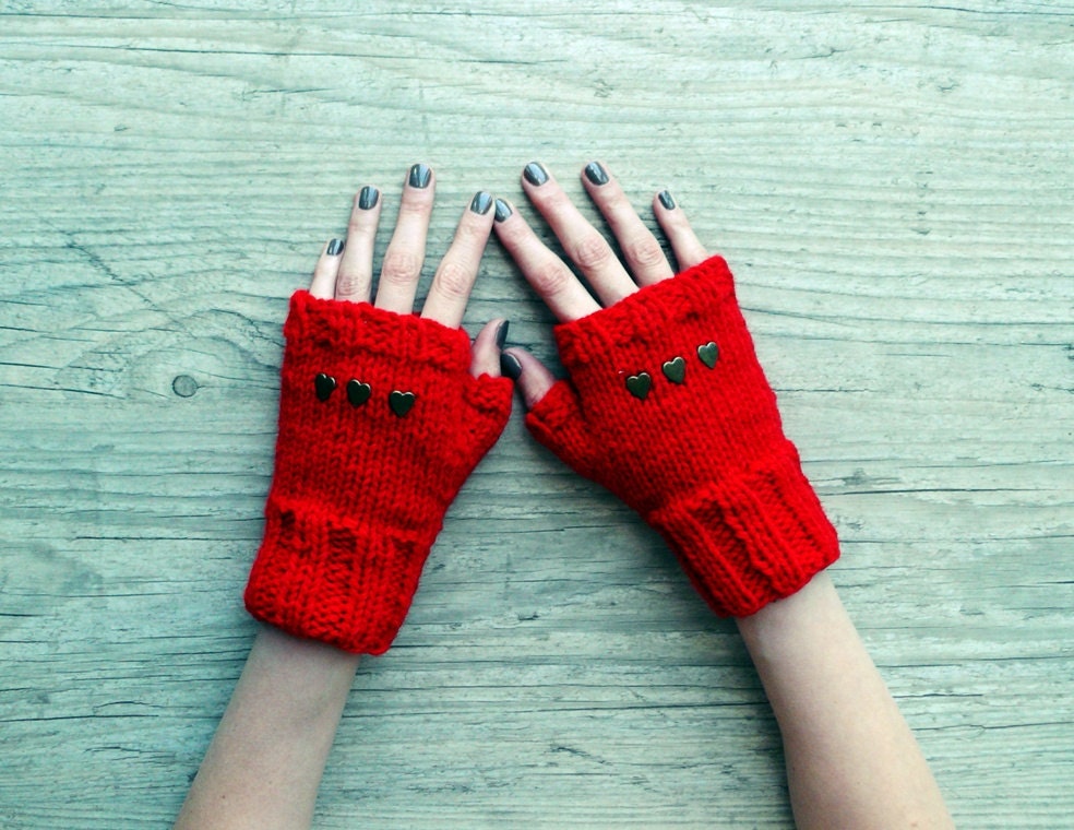 red mittens with studs - red studded fingerless mittens - PauliszkaKnits