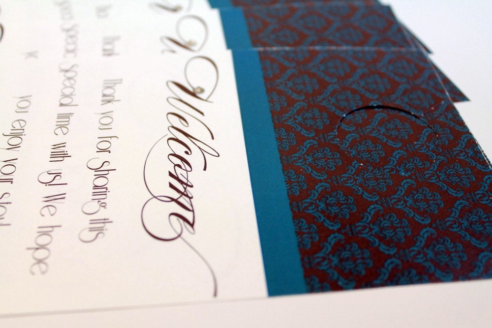 Set of 20 Wedding Door Hangers for Out Of Town Guests Hotel Bags Custom Elegant Damask Favors Your color choice Il_570xn
