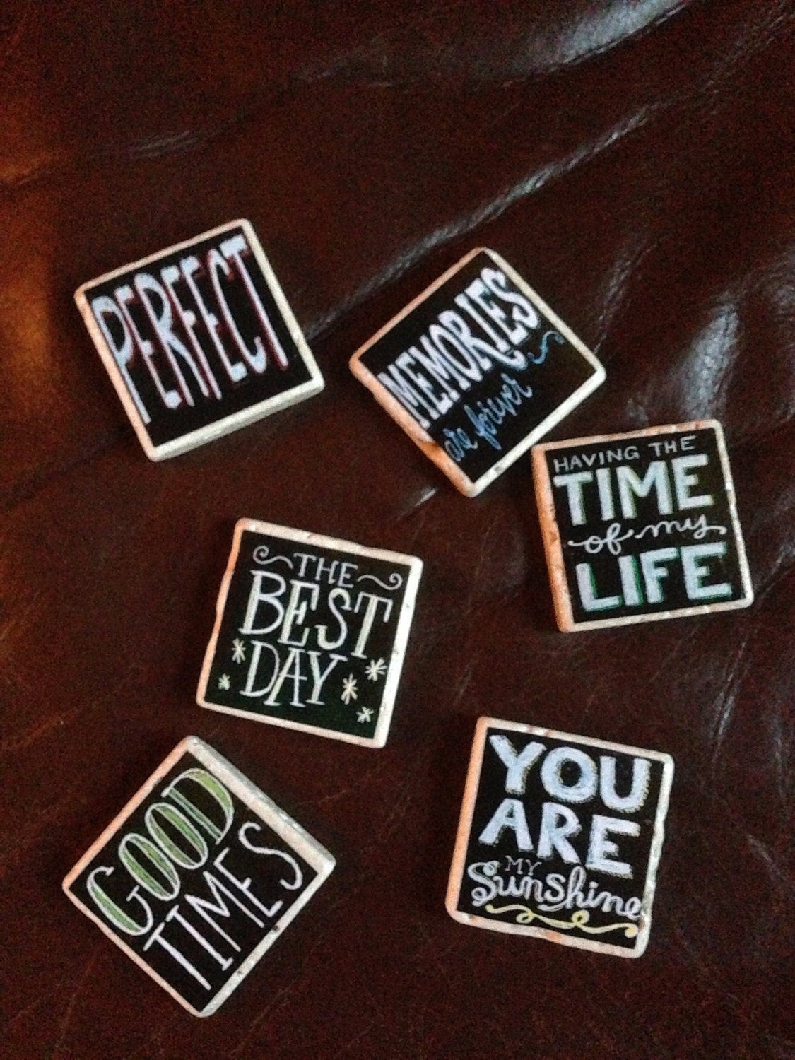 inspirational 2" stone tile paperweight (1 ea  your choice of quotes)