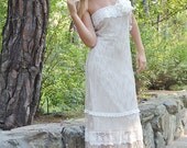 SALE /Ivory Lacen Net Bohemian Wedding Dress / Bridal Wedding Gown / Handmade by SuzannaM Designs