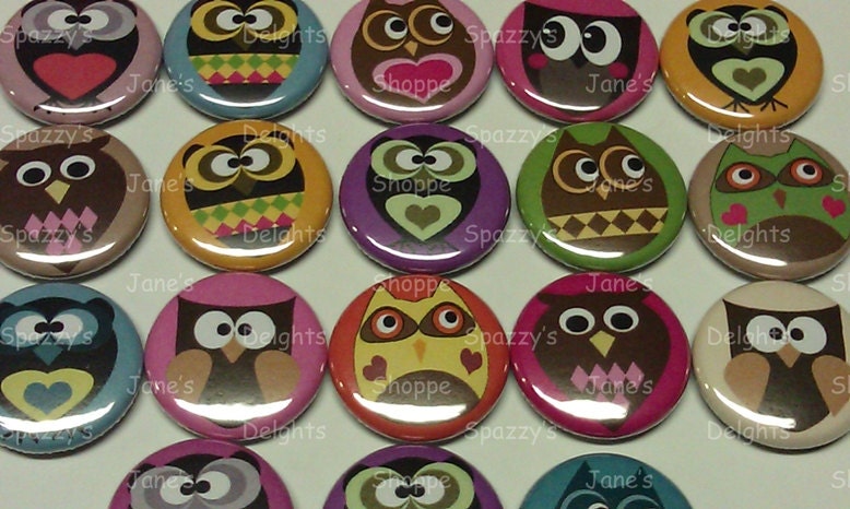 Colorful Nature Owls Flatback / Pinback / Hollowback (1inch 25mm) Set of 15 Buttons Party Favors / DIY Projects