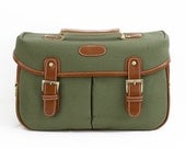 C111 Green Canvas Camera Bag w/ Shoulder Strap