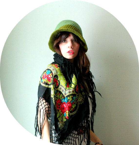 Spring Cleaning SALE. organic cotton cloche, two-tone sun hat. summer hat with short brim.  made to order in 3-5 days.