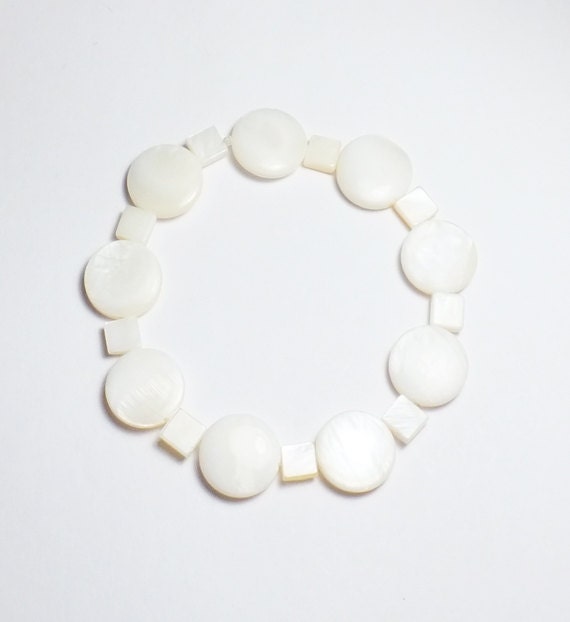 Mother of Pearl Puffed Round Beadwork Stretch Bracelet