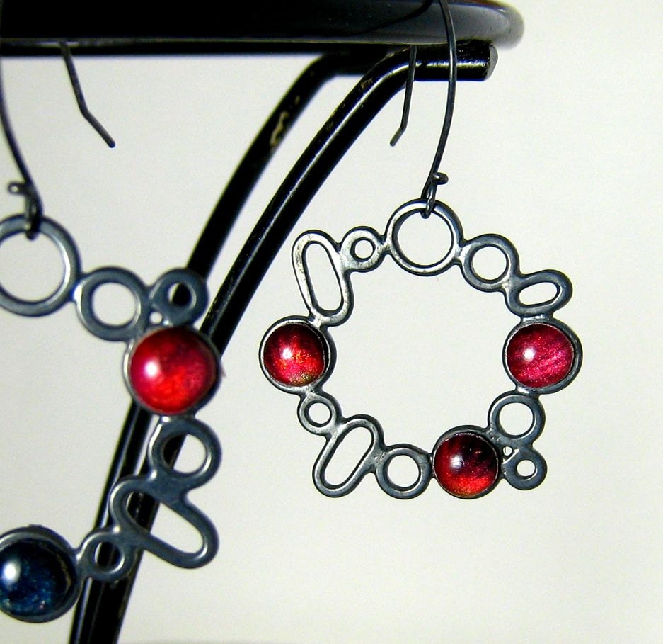 Blackened silver dangle earring with scarlet red photos, Unique handmade silver jewelry, Polymer clay jewelry, Art silver jewelry