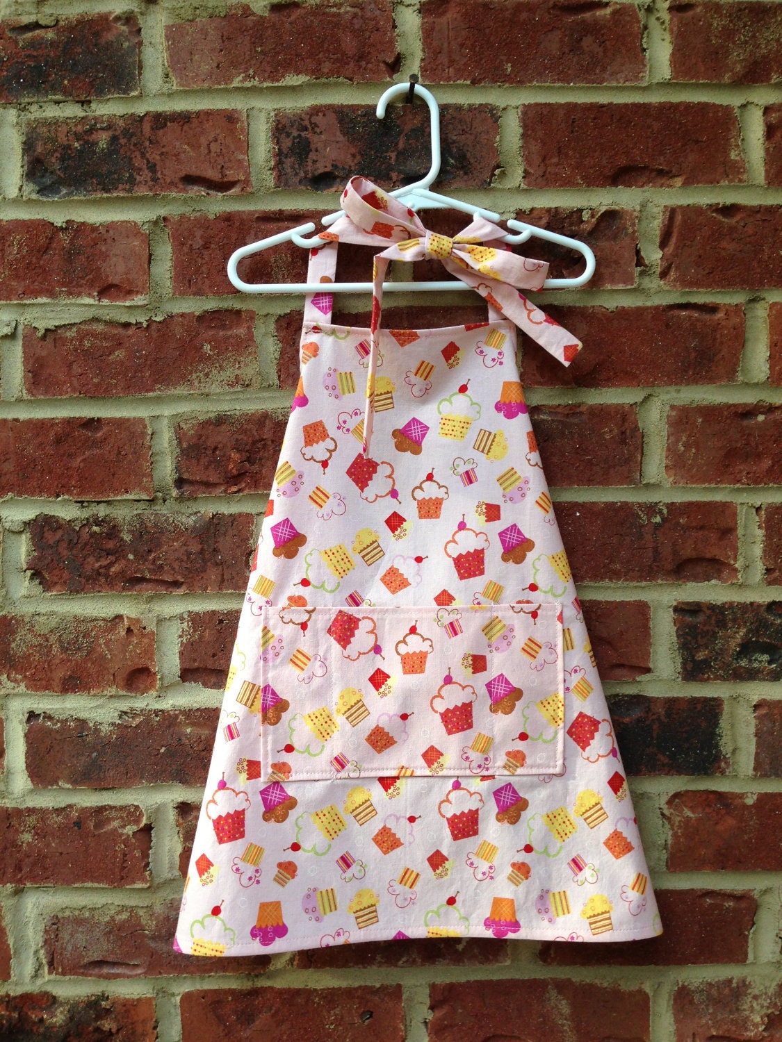 Kids Apron - Cupcake Decorating Childrens Apron - Kitchen Accessory