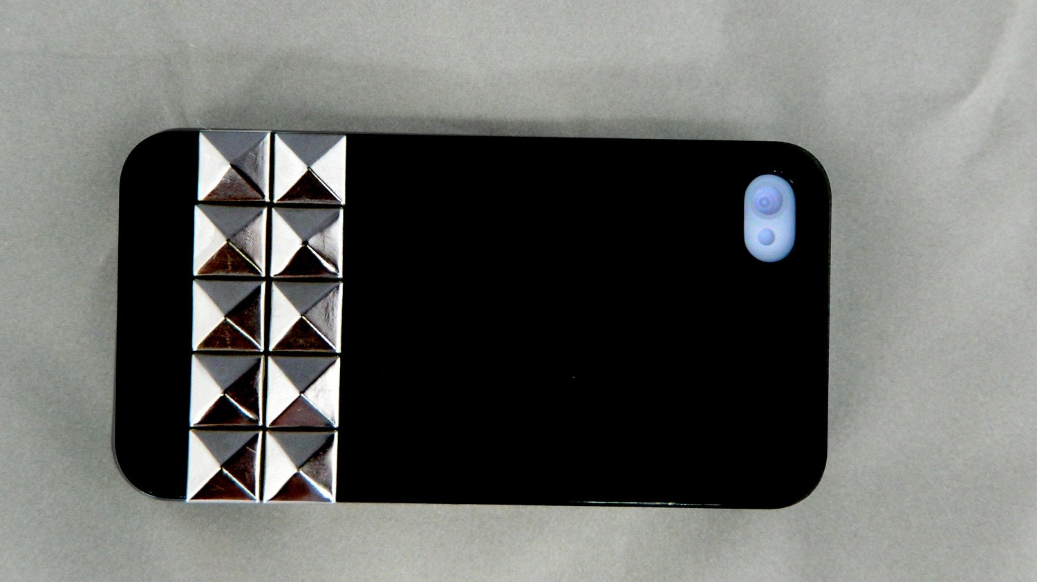 iPhone case iPhone 4 case iPhone 4s case iPhone cover Bling Crystal flower