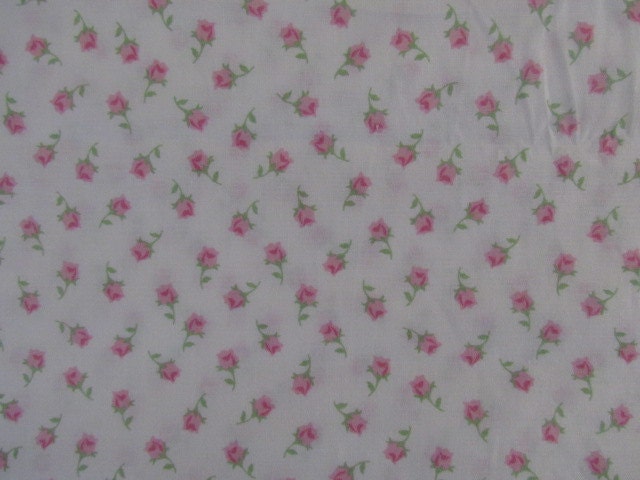 Rose Bud Fabric destash 99