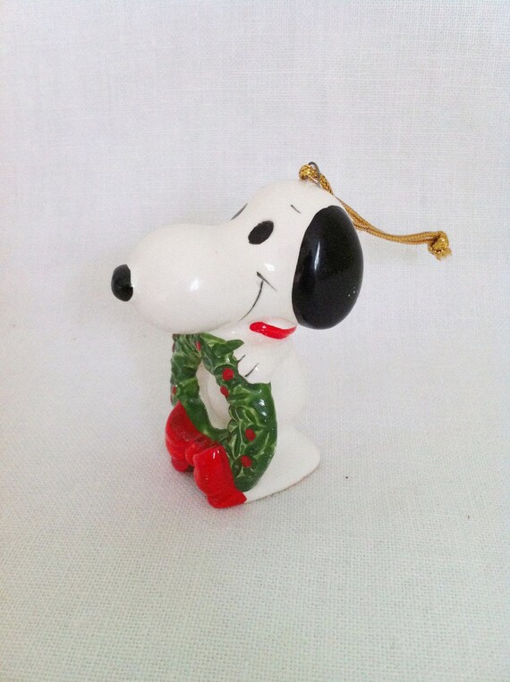 Vintage Snoopy Wreath Peanuts Christmas Ornament 1960s by Comforte