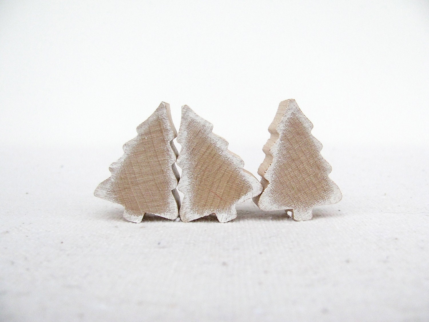 White Christmas Tree Magnets - Cottage Chic - Shabby Chic - Wooden Magnets - Christmas Decoration -  Stocking Stuffer set of 3 - RevellHouse