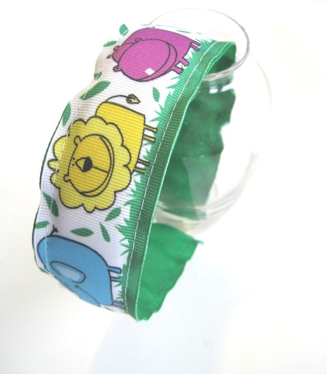 Preppy REVERSIBLE Headband- Green, Zoo Animals-Lion Elephant Hippo Grosgrain Ribbon, 2 in 1
