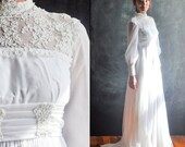 Vintage Victorian Style 1970s Wedding Dress Maxi with Lace