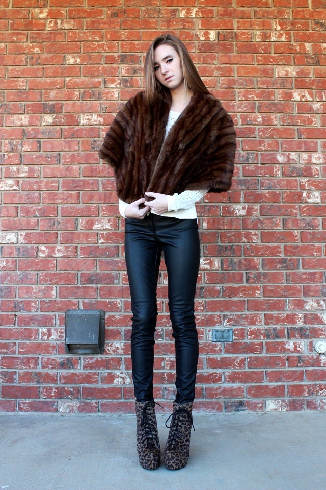 Vtg 1950s Posh Brown Soft Fur Shawl Holiday Any Size Fits Most