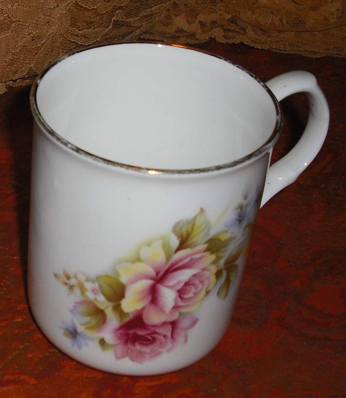 Vintage Sadler Wellington Fine Bone China Cup Mug England Pink Yellow Roses Blue Flowers Floral Retro Home Kitchen Dining