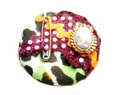 50% OFF - Vintage Inspired Circular Brooch
