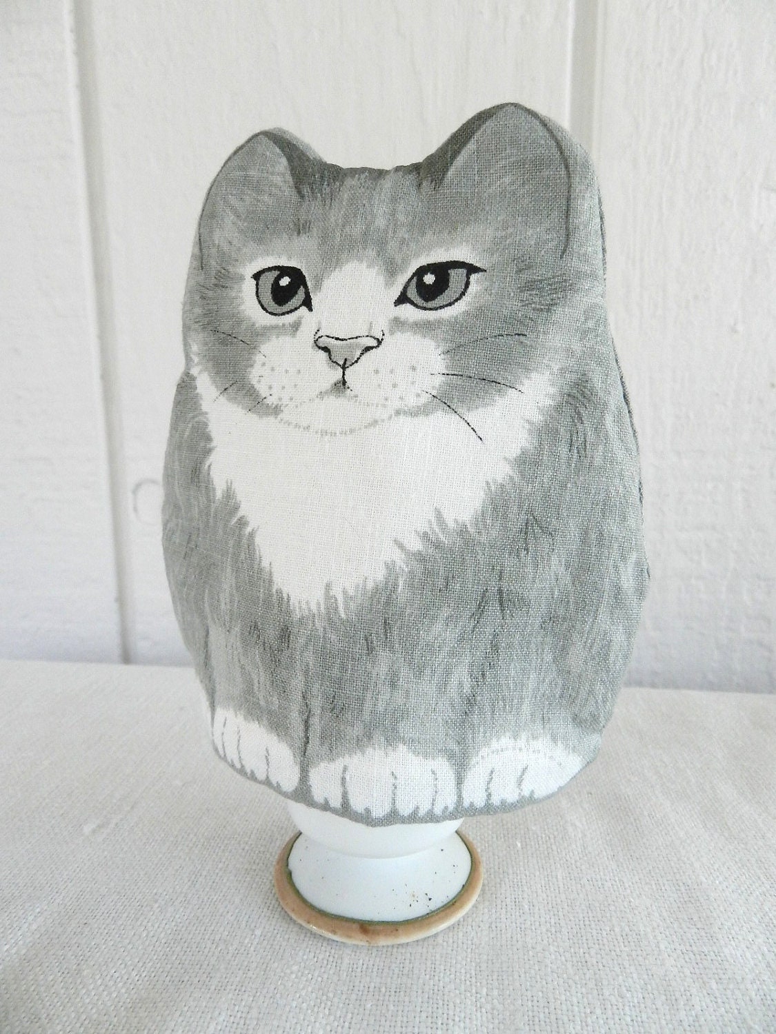 Cute Gray and White Cat Feline Egg Cosy