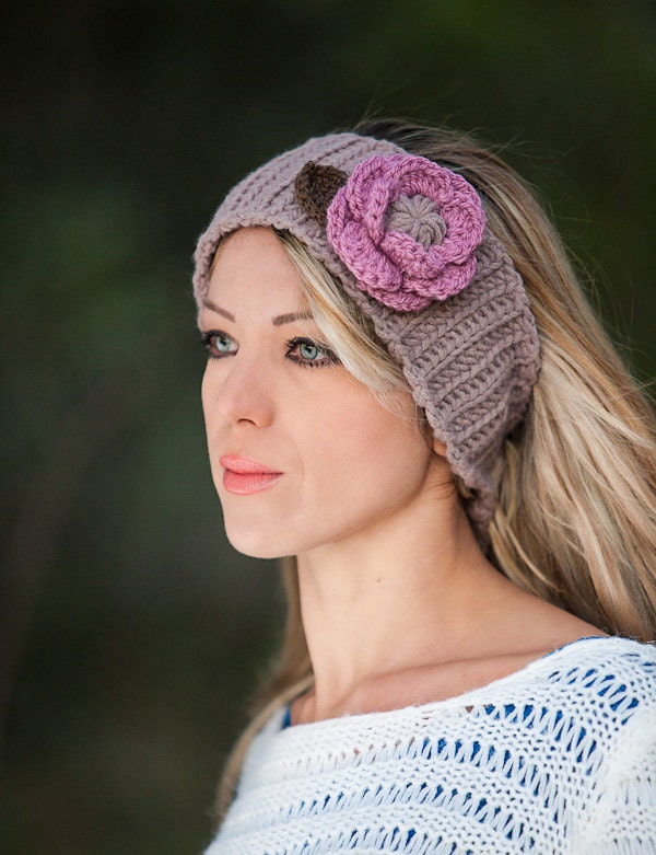 Crochet Woman's Headband in Dusty Pink, embellished with a Rose Flower and a Brown Leaf.