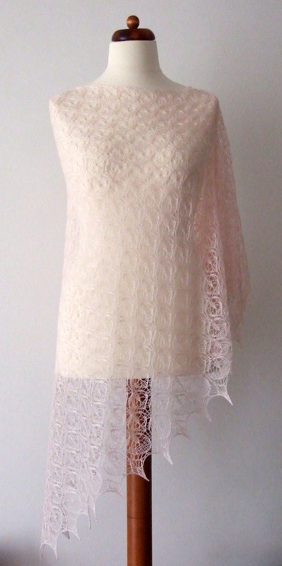luxury wedding shawl silk merino pale pink handknitted