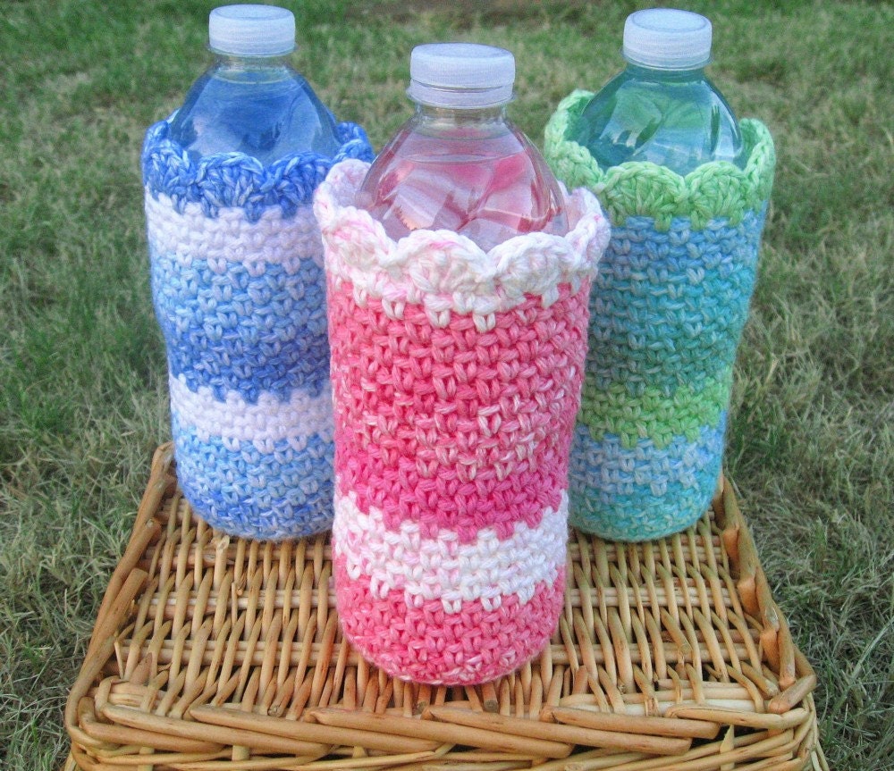 PDF Pattern Crocheted Water Bottle Cozy, Cover, CUSTOMIZE to fit your own bottle
