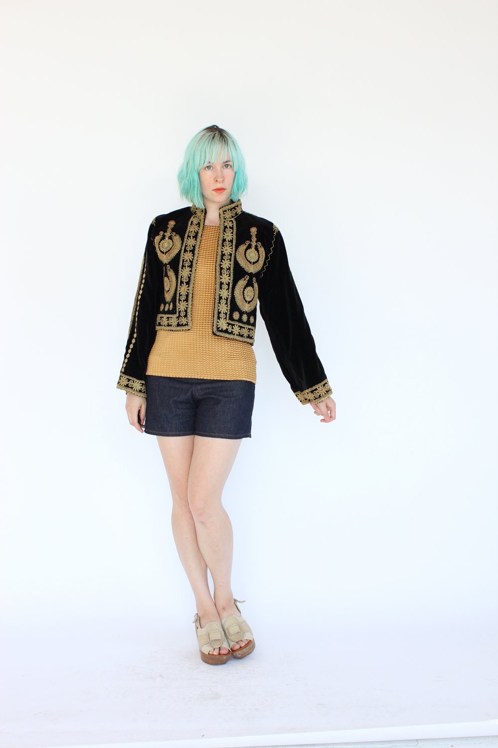 vintage 1970's beautiful MATADOR velvet embroidered bell sleeve cropped jacket