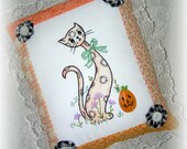 Decorative Embroidered Pillow Halloween Cat Cottage Home Decor