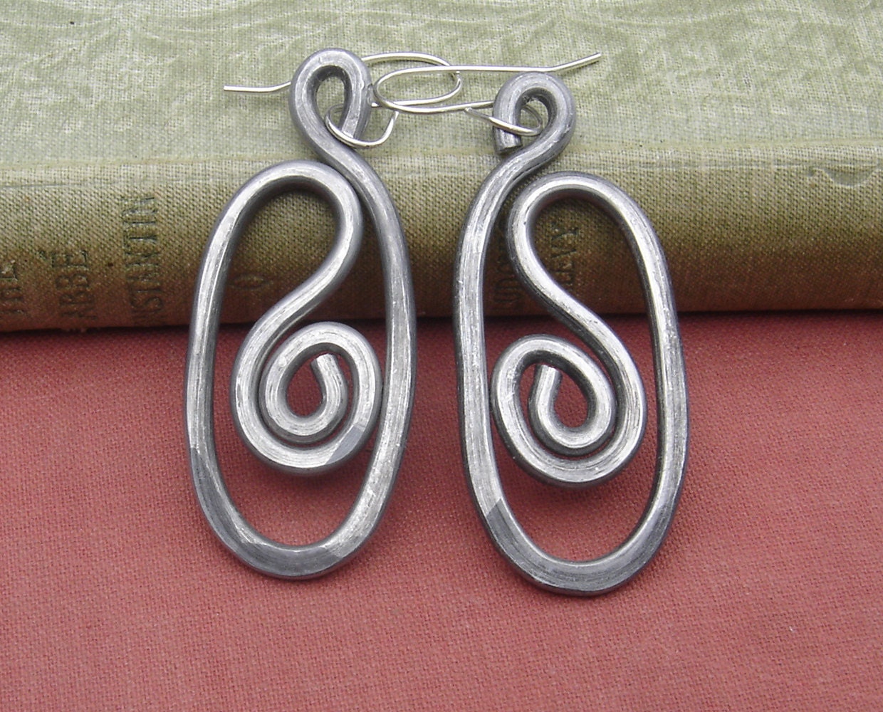 Oval Swirl Big Earrings -  Light Weight Aluminum Wire