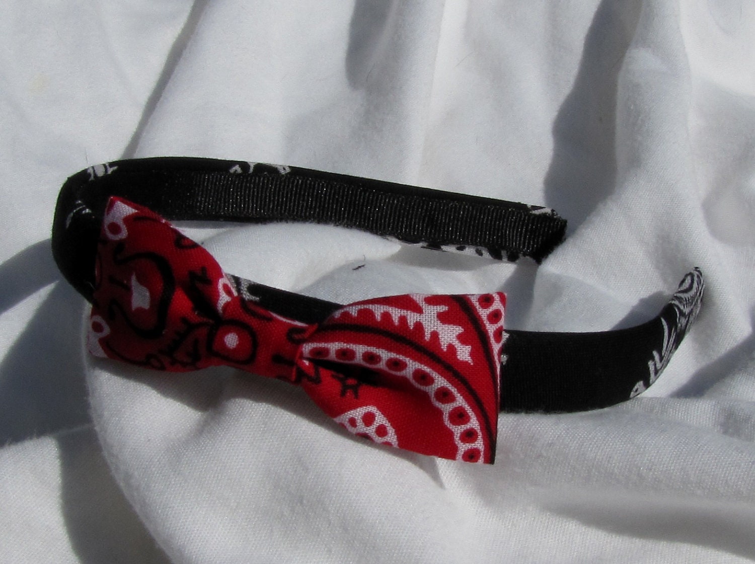 Bandana Bow Headband (RED BLACK)