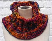 PATTERN: easy knit bulky yarn CURIOUS COWL scarf knitted knitting