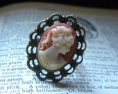 Elegant Cameo Ring