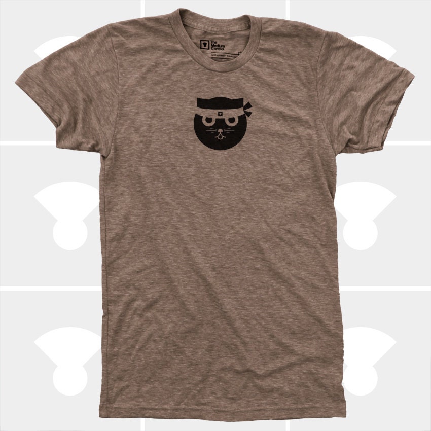 Men T-Shirt: Kung Fu Watson the Cat - Brown Heather T-Shirt