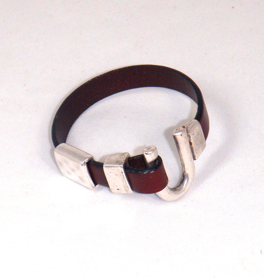 Brown Euro Leather and Pewter Clasp Bracelet