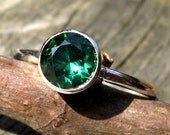 Emerald Ring ... May Birthstone ring 6mm Emerald sterling silver stacking ring