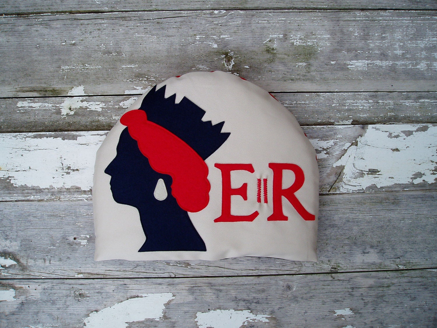 Sample item.  Queen Elizabeth Tea- cozy/cosie/cosy in traditional colours.