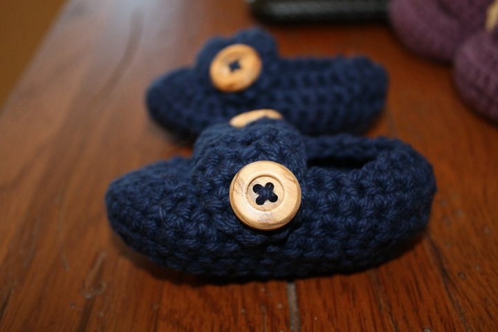 Baby Booties, crochet custom colors boy or girl