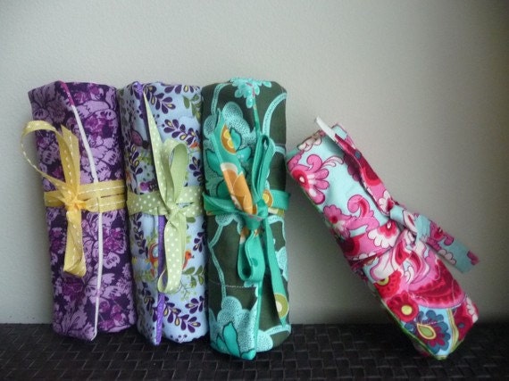 Custom for Hilaree Fall Bridal Sale 25% Off Bridesmaids Gift Custom Made Jewlery Rolls Set of 20 Free Shipping