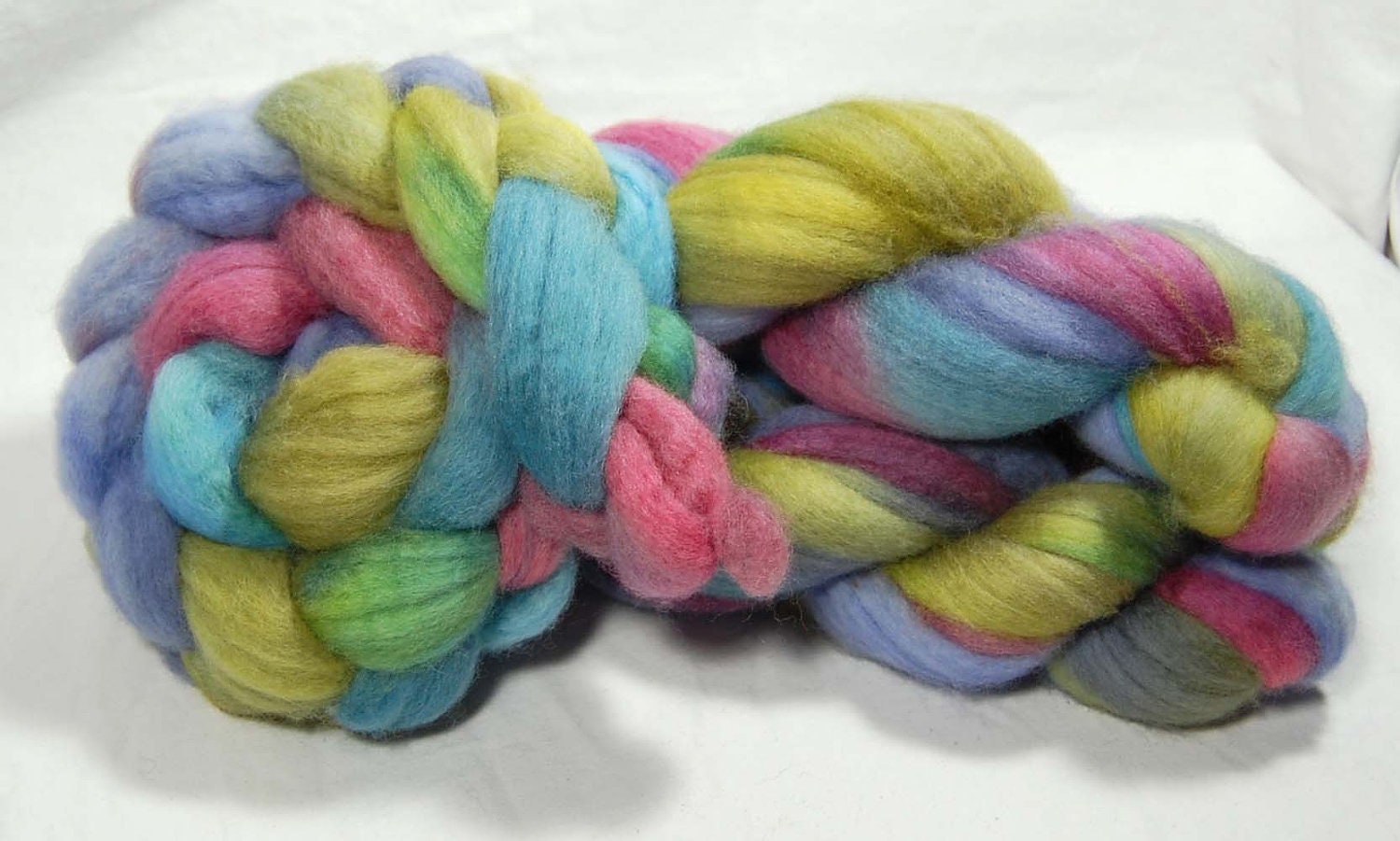 Blueface wool top - pastel hell   (4oz or 115 grams) for spinning or felting