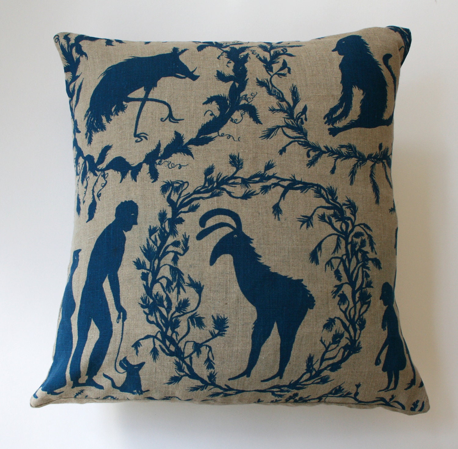 Andalucian Wildlife cushion in blue