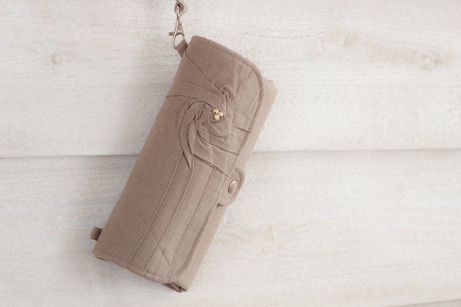 iPhone SmartPhone Clutch Wallet - Eco Rosie Clutch with ID pocket and Wristlet Strap in Beige -- Pick Your Fabric