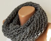 SALE - Infinity Scarf, Loop Scarf, Circle Scarf, Winter Cowl - Scarf Gray, Dark Gray Chunky