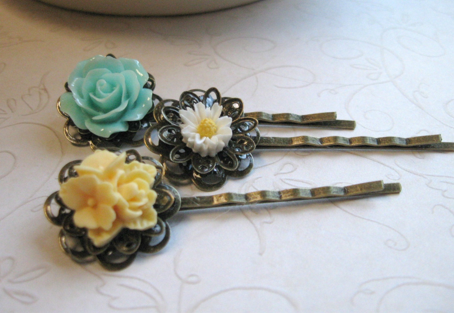 Flower bobby pins, daisy, rose - oxidized brass hair pins - nature