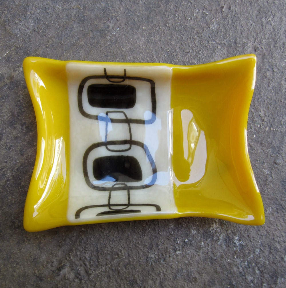Yellow soap dish, Mid century modern dish, Bathroom decor