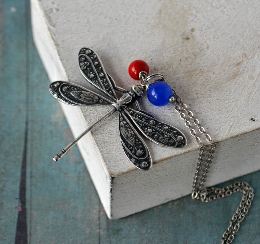 La libellule  Necklace - cobalt blue jade - red glass flower