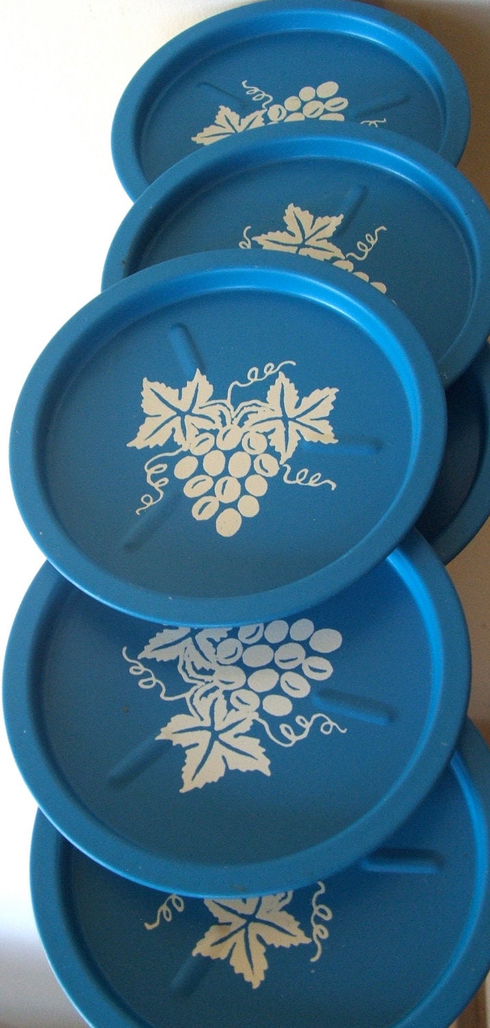 Set of 6 metal Coasters grapevine motif