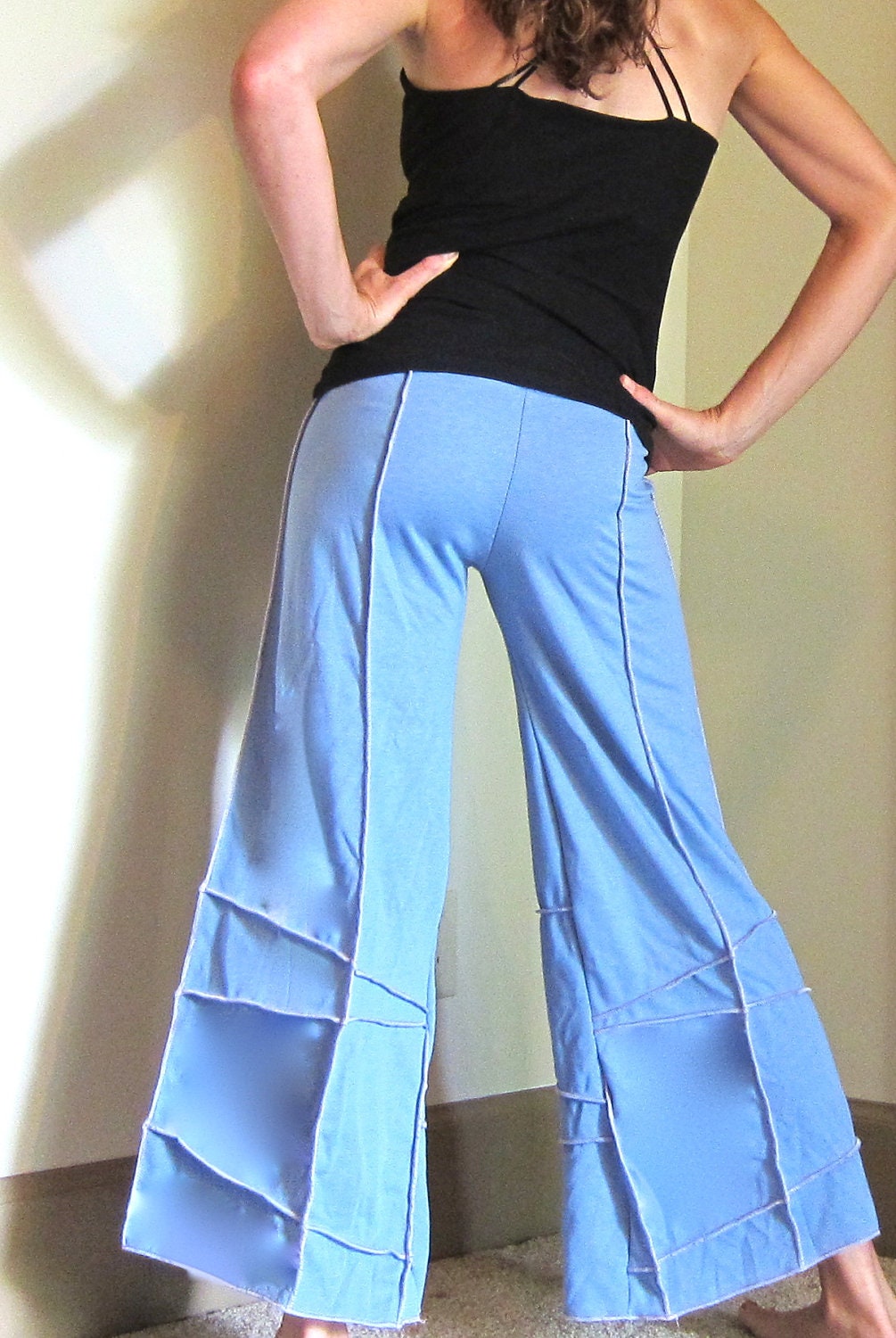 Sleek Spider Dance Pants in Baby Blue
